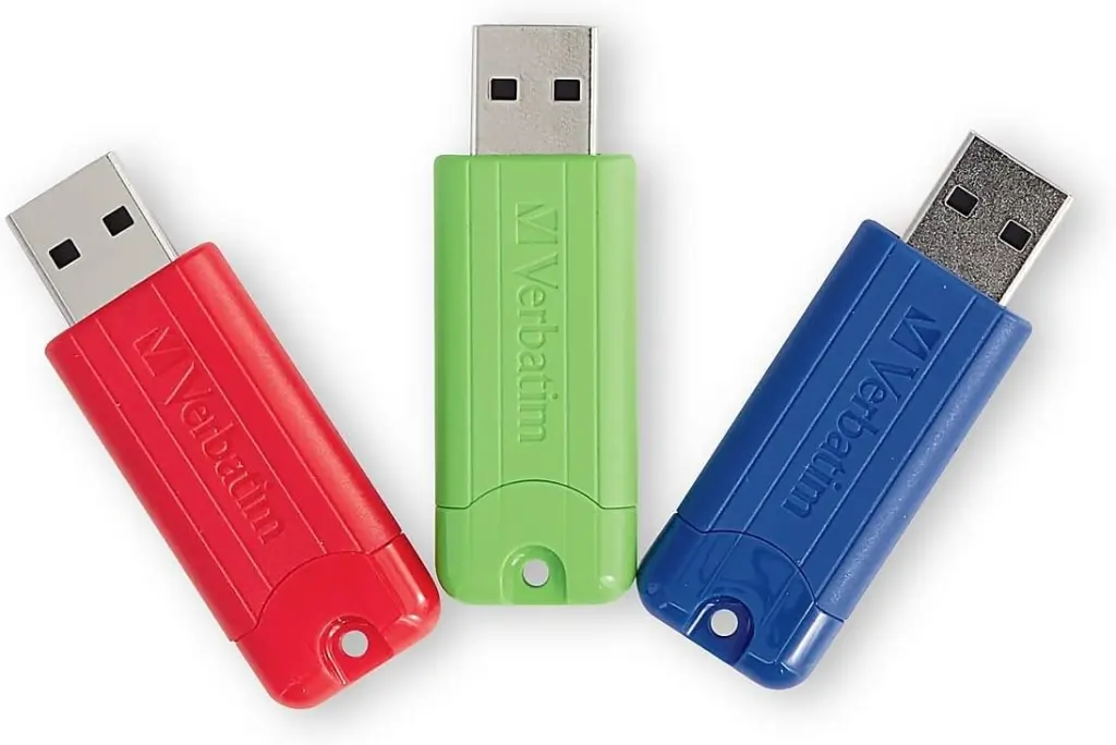 Verbatim Pinstripe 16GB USB 3.2 Type A Flash Drive, Assorted Colors, 3Pack2.webp